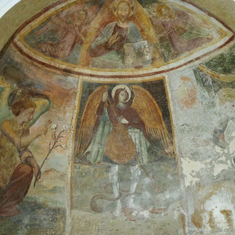 capua_chiesa_di_san_michele_a_corte_-_dettaglio_san_michele